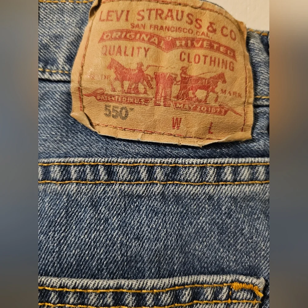 Levi's 550 Jeans Relaxed Fit 100% Cotton Men's Size 46 X 30